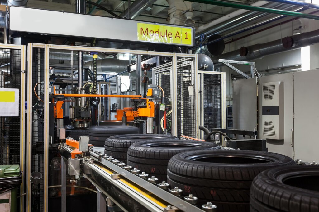 Conveyors Improve Efficiency in Tire Manufacturing_SmartConvey 