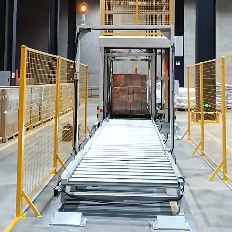 pallet lifting conveyor system